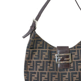 FENDI MAMMA BUCKET ZUCCA-VÄSKA