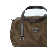 PRADA NYLON KAKI HANDVÄSKA