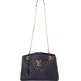 LOUIS VUITTON NEW WAVE CHAIN TOTE