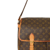 LOUIS VUITTON GIBECIERE