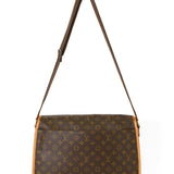 LOUIS VUITTON GIBECIERE