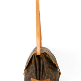 LOUIS VUITTON SAUMUR