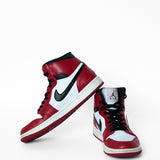 Nike Air Jordan 1 Mid Chicago White