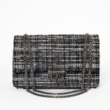 CHANEL 2.55 TWEED CROSSBODY BAKSIDA