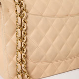 Chanel Beige Quiltat Läder Jumbo Classic Double Flap Bag