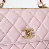 Chanel Lammskinn Quiltad Liten Trendig CC Flap Väska med dubbla handtag Rosa