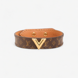 LOUIS VUITTON ESSENTIAL V BRACELET