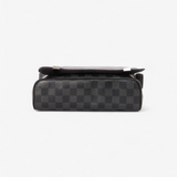 LOUIS VUITTON DISTRICT