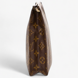 LOUIS VUITTON POCHE TOILETTE