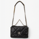 CHANEL 19 CLASSIC FLAPBAG
