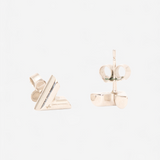 LOUIS VUITTON ESSENTIAL V STUDS