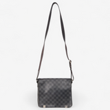 LOUIS VUITTON DISTRICT