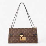 LOUIS VUITTON SAC TRAINGLE PM
