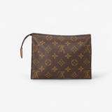 LOUIS VUITTON POCHE TOILETTE 19