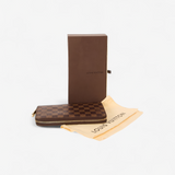 LOUIS VUITTON ZIPPY ORGANIZER
