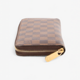 LOUIS VUITTON LONG ZIPPY WALLET