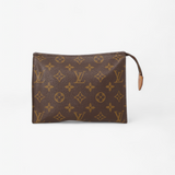 LOUIS VUITTON POCHE TOILETTE 19