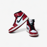 NIKE AIR JORDAN 1 MID CHICAGO