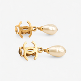 CHANEL PEARL CLIP ON