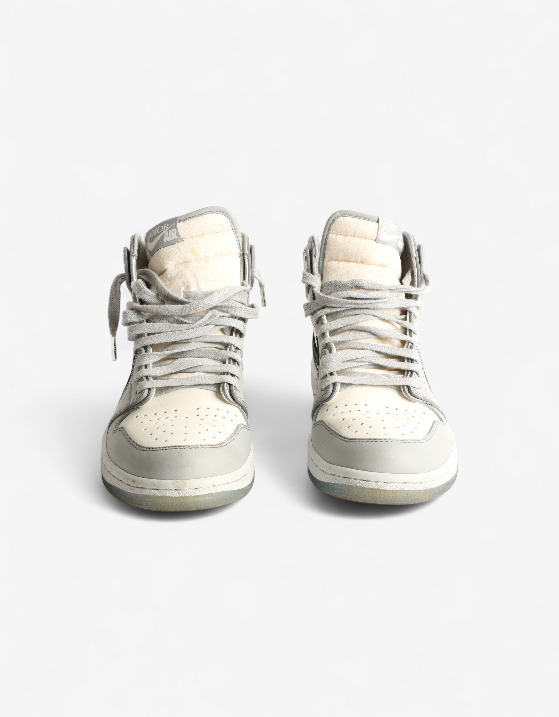 DIOR X AIR JORDAN 1 – archive38