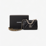 CHANEL 19 WALLET ON CHAIN