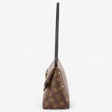 LOUIS VUITTON SAC TRAINGLE PM