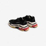 BALENCIAGA TRIPLE S (STR. 43)