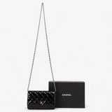 CHANEL WALLET ON CHAIN